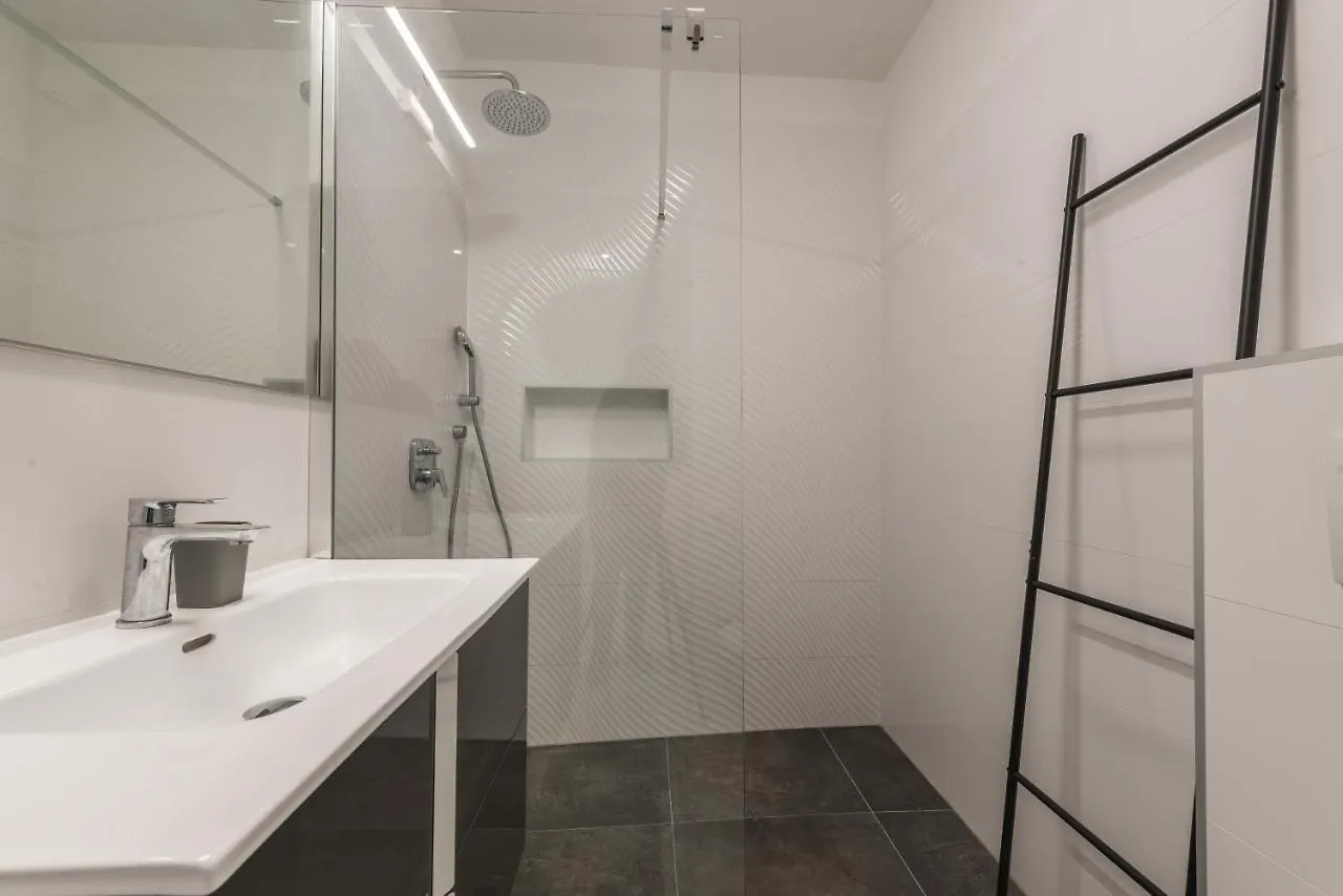 Apartman Festini Pag 파그