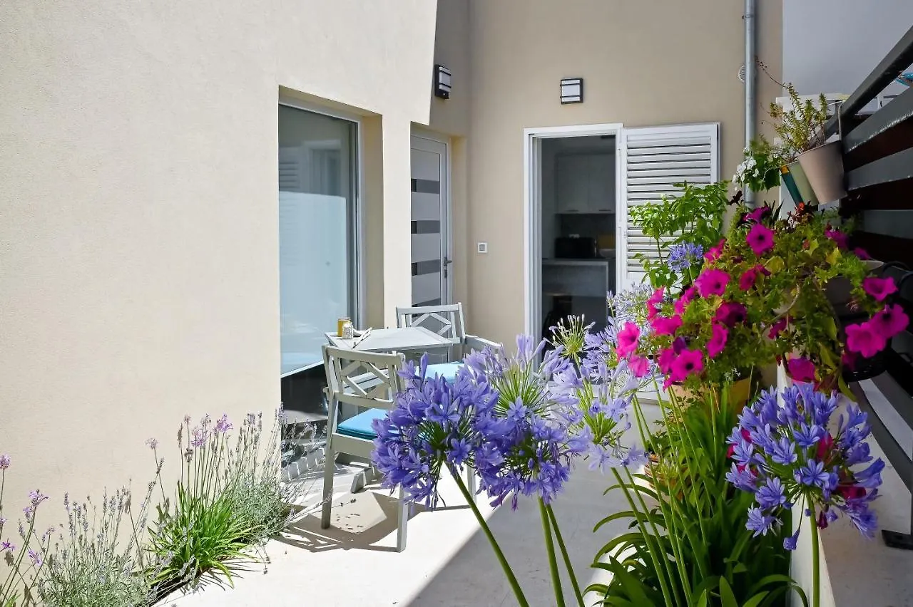 פג Apartman Festini Pag
